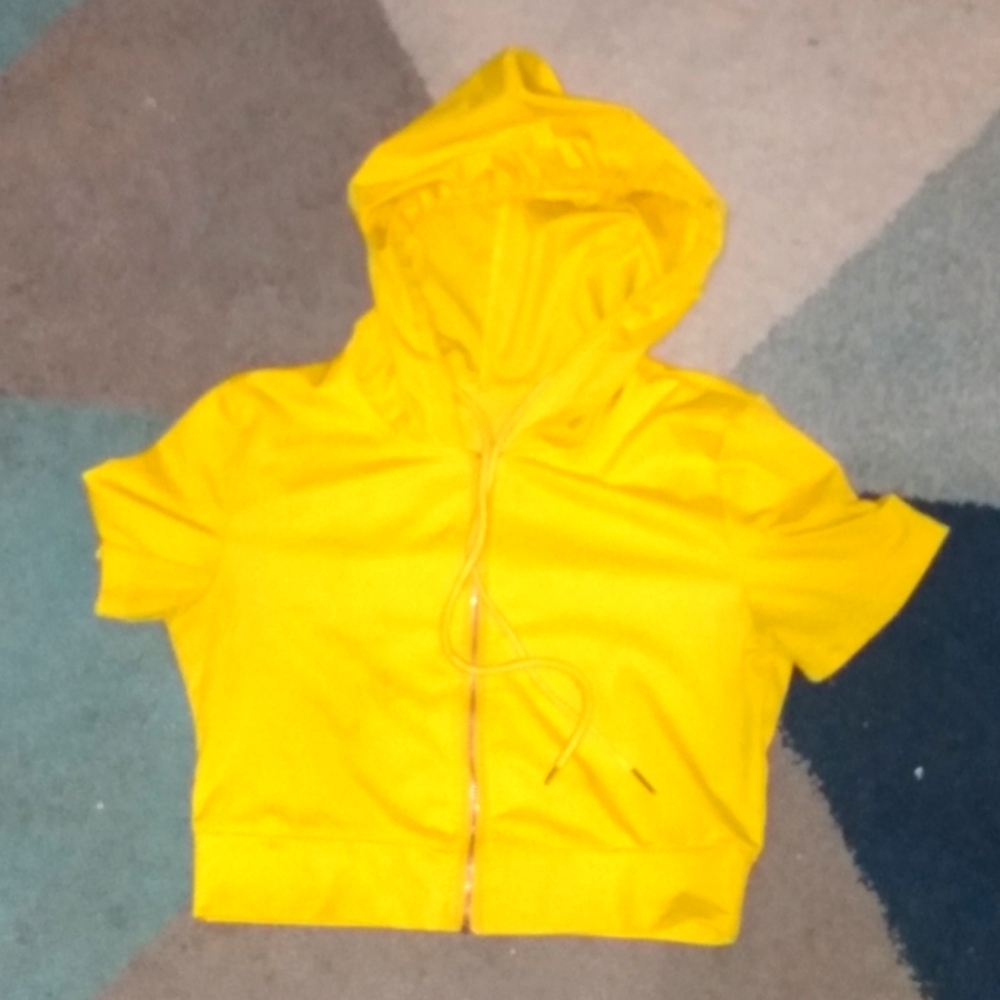 Cropped Yellow Short Sleeve Zip Up Hoodie Top